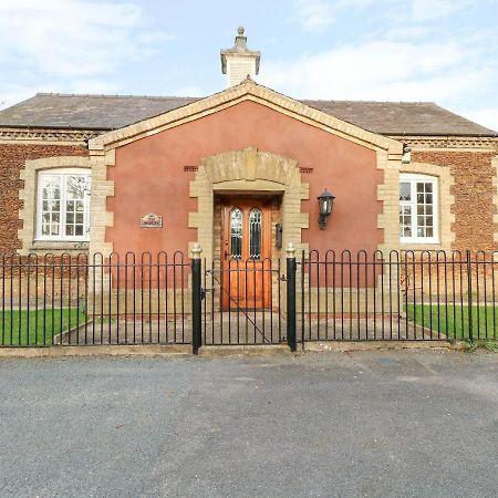 The Old School Vila Wereham Exterior foto
